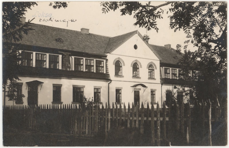 Loksa schoolhouse