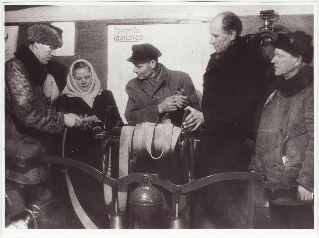 Jõgeva raj. "Ühistöö" kolhoosi tuletõrjeõppusel, 1953.a.