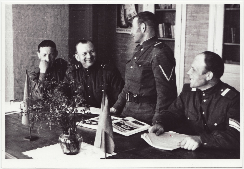 III ÜSTK inimesed loengus, 1952.a.