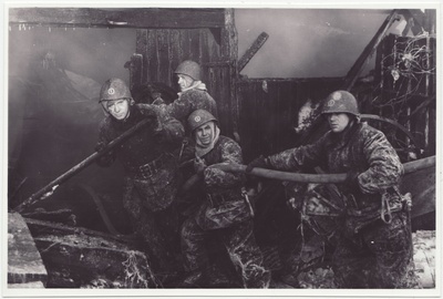 Tulekahju artell "Lina" utiililaos Katusepapi tänaval, 1956.a.  similar photo