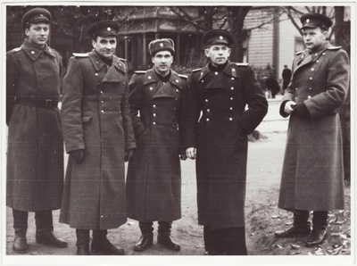 Pärnu LTK ühiskondlik ülevaatus: komisjoni liikmed, 1955.a.  similar photo