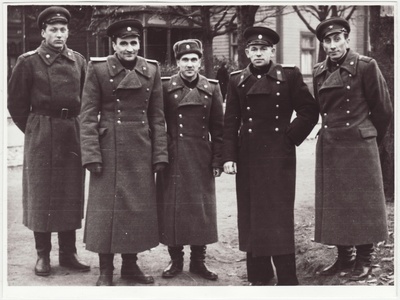 Pärnu LTK ühiskondlik ülevaatus: komisjoni liikmed, 1955.a.  similar photo