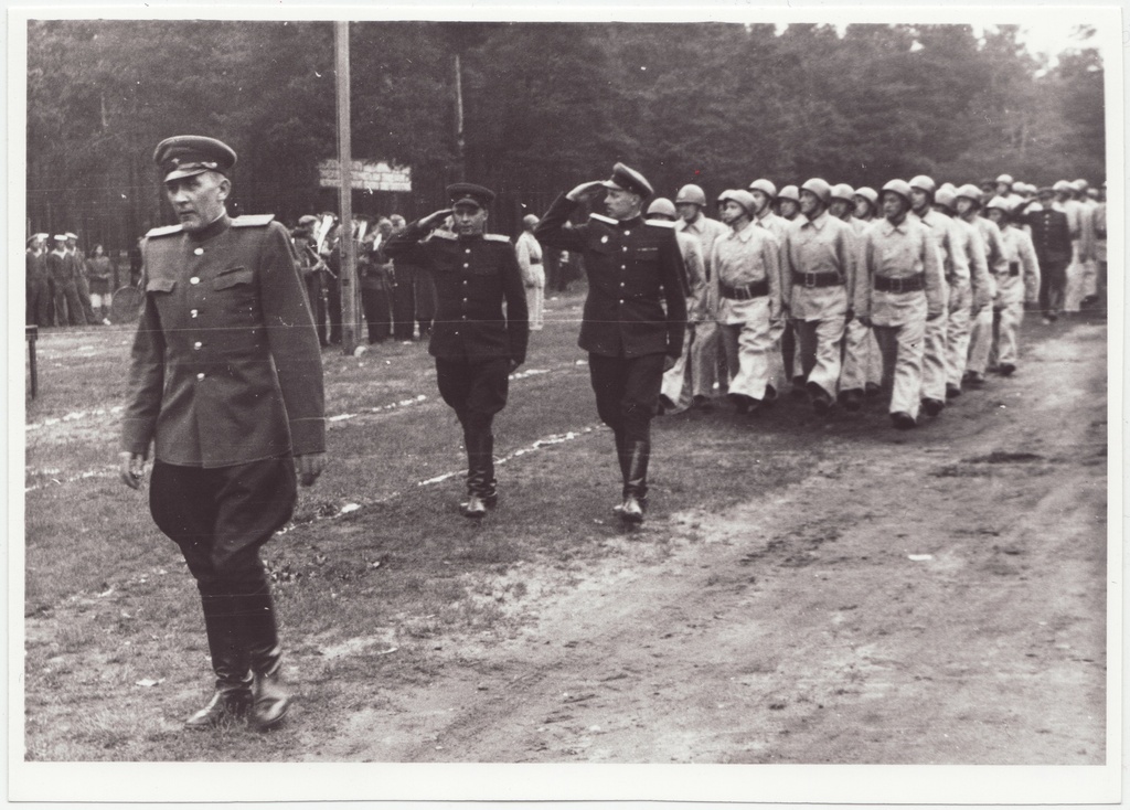 Võistkondade paraadmarss, 1954.a.