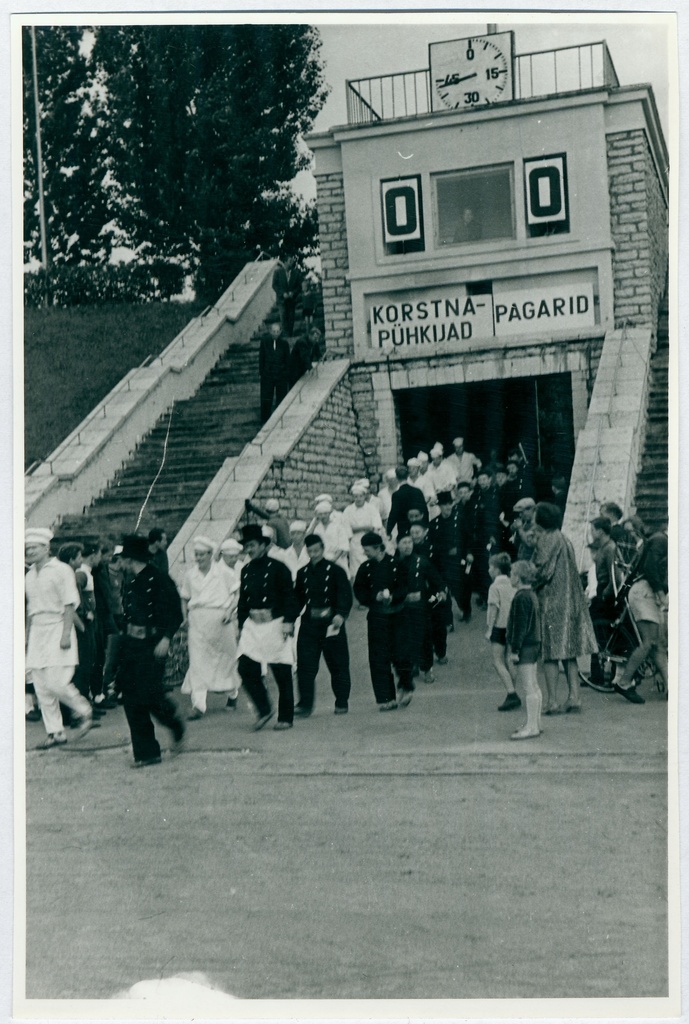 Korstnapühkijate ja pagarite jalgpallimatš, 1964.a.