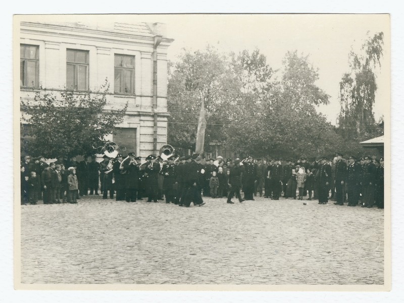 Tuletõrjeparaad Haapsalus