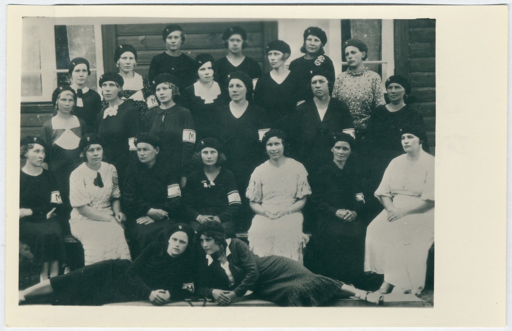Narva Soldino Vabatahtliku Tuletõrje Ühingu naisrühm, 1930.a.