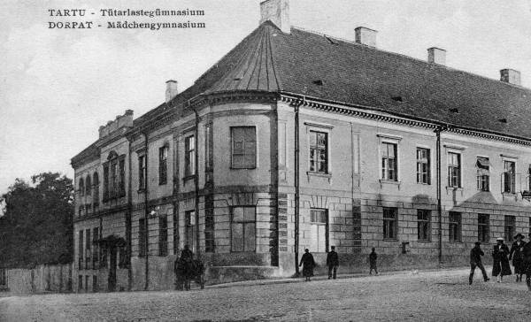 Girls' Gymnasium on Riga Street, 1925-1935.