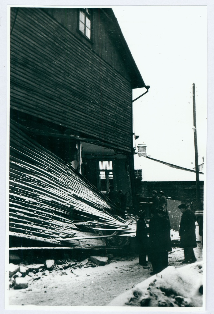 Atsetüleeniplahvatuse tagajärg elumajale 1960