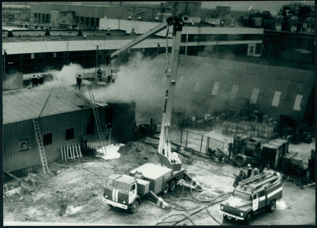Tulekahju kustutamine kooperatiiv "Kiir" angaaris, 1989.a.