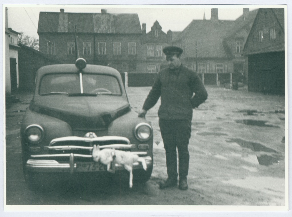 Tulekahju tagajärg Orumäe kolhoosis. TV ülema auto 1960.