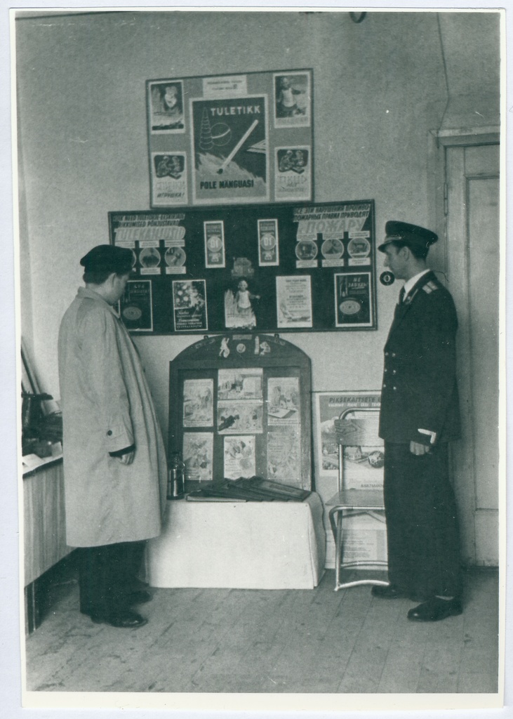 Tuletõrjenäitus Keilas. Elektriseadmete väljapanek 1960