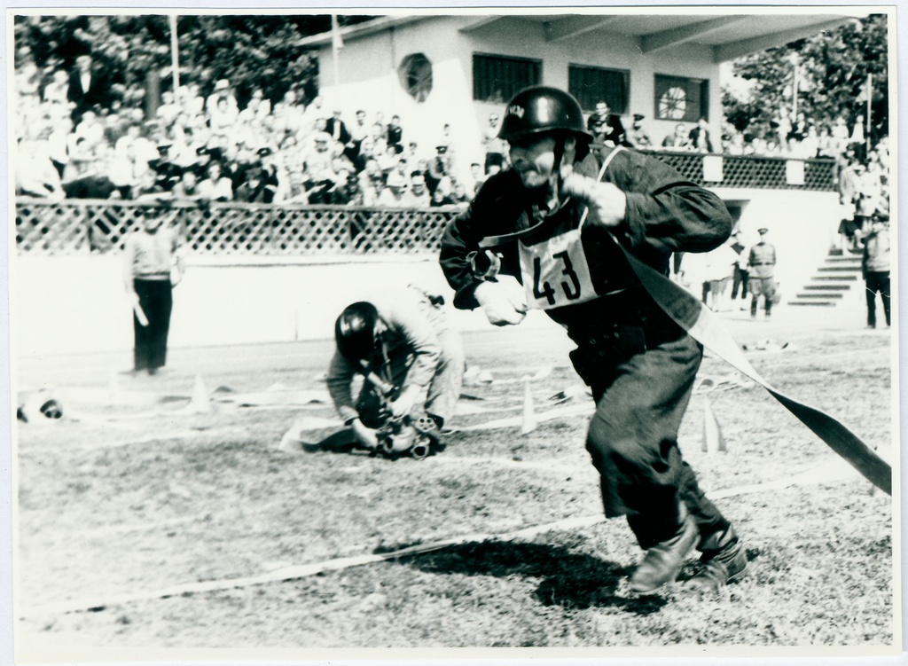 3. Balti tuletõrjespordi spartakiaad: Takistusriba ületamisel, 1963.a.
