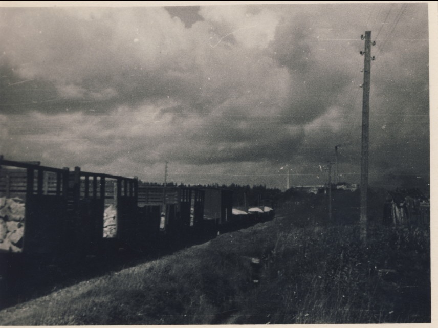 Foto. Raudtee. Dolomiidi vedu Muhust.