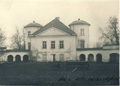 Kiltsi manor primary school Vao municipality  similar photo