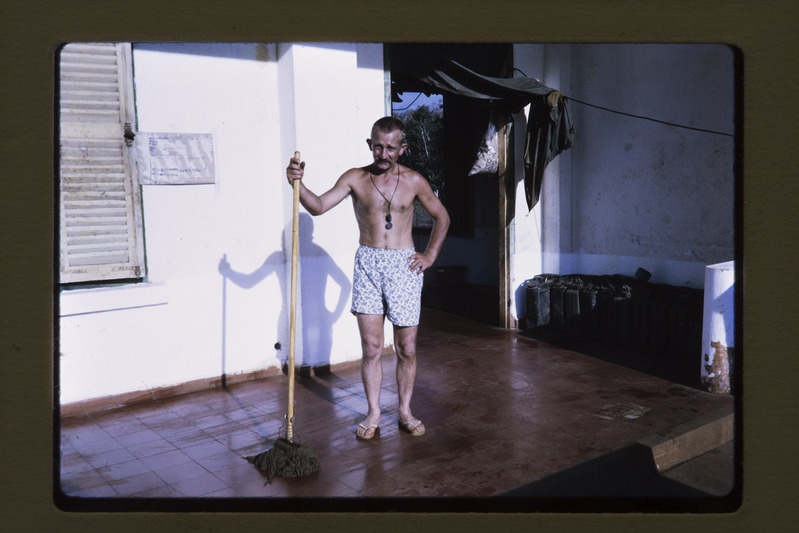 Leonard Jaago Vietnamis raadiovalves