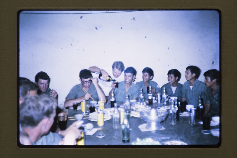 Austraalia ja Vietnami sõdurite jõulupidu