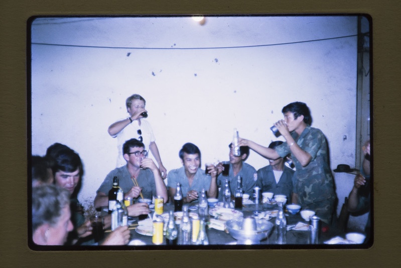 Austraalia ja Vietnami sõdurite jõulupidu