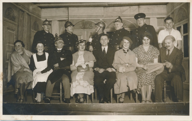 Oskar Lutsu "Paunvere" Keila Tuletõrje Seltsi näiteringi esituses