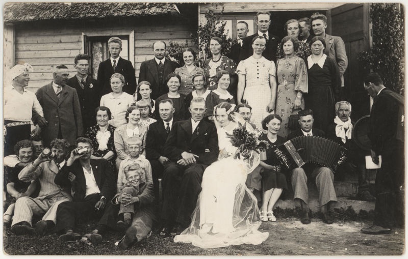 August Siebergi pulmad Saarnakõrves