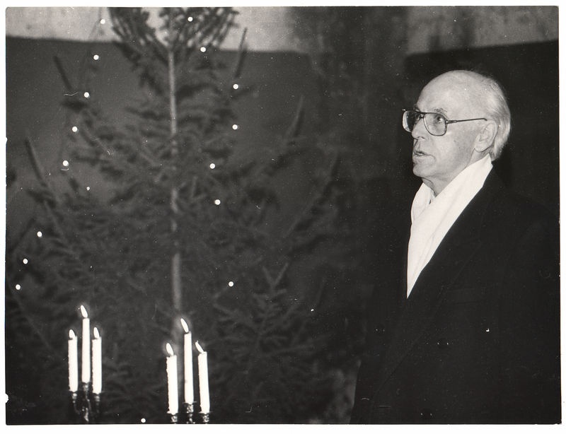President Lennart Meri EELK Püha Nikolai kiriku taasõnnistamisel Paldiskis