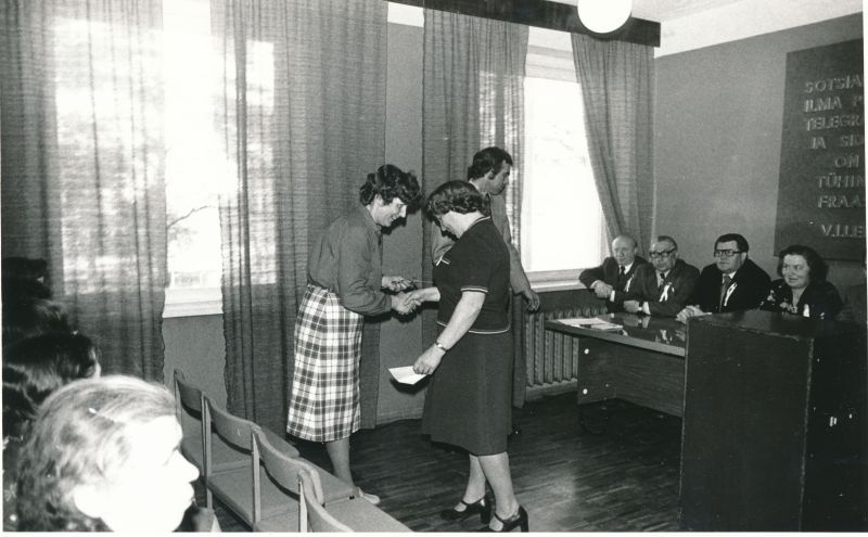 Foto. Vabariiklik postiside kutsemeisterlikuse võistlus Haapsalus. Foto V. Pärtel, kevad 1981