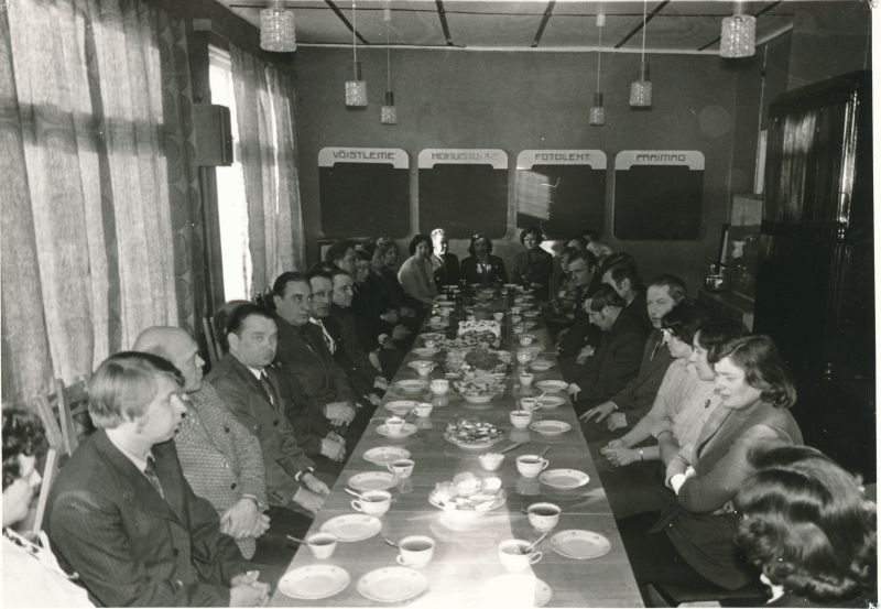 Foto. Armee- ja sõjalaevastiku aastapäeva tähistamine Haapsalu Sidesõlmes. Foto V. Pärtel, 1978