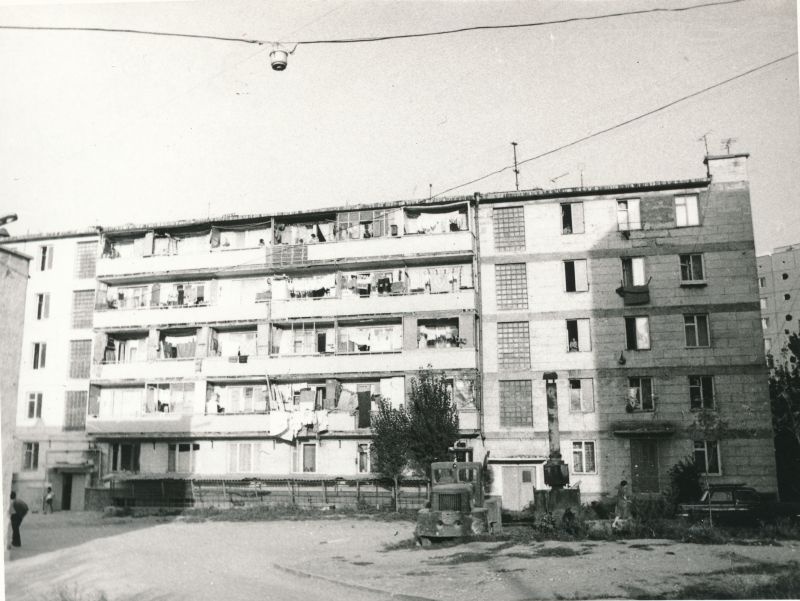 Foto. Haapsalu sidesõlme ekskursioon Kišinjovi. Foto V. Pärtel, september 1983