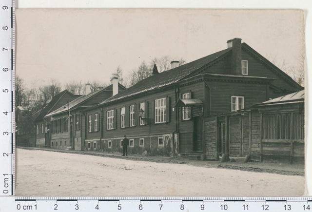 Former Youth Men's Society House in Tartu (Karjalaste School, Jaama tn)