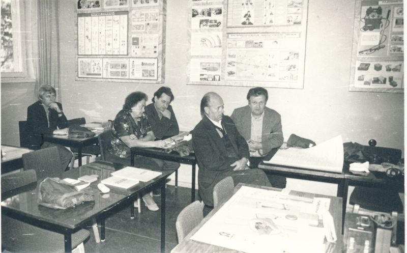 Foto. Tsiviilkaitse õppus Haapsalu RSS-is. Foto V. Pärtel, 1984