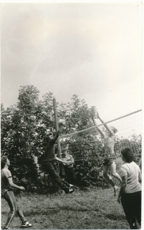 Foto. "Väinamere Sidemängud" Kingissepa rajoonis Ruhves 1986.