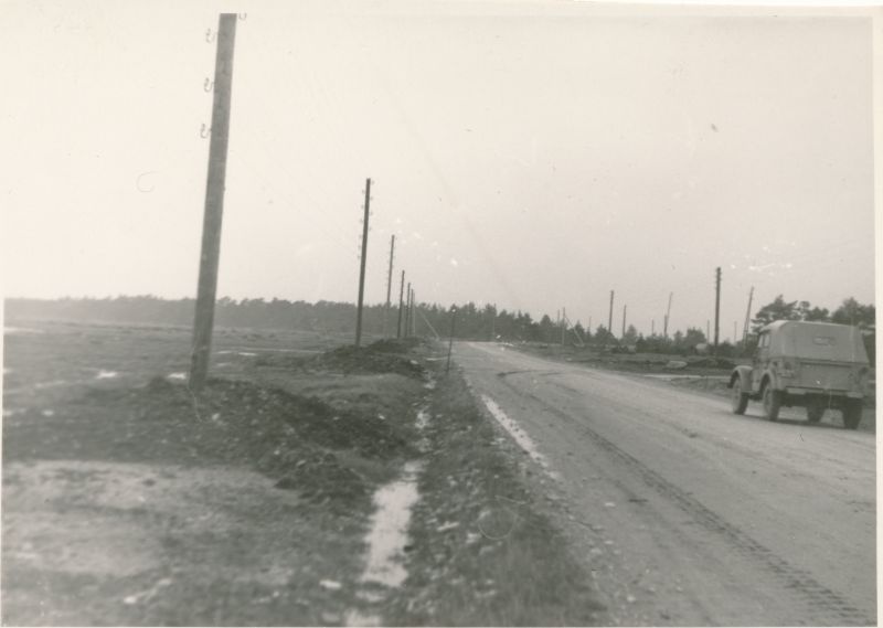 Foto. Saaremaa sideliinide tormikahjustuste likvideerimine 1969. lõpus