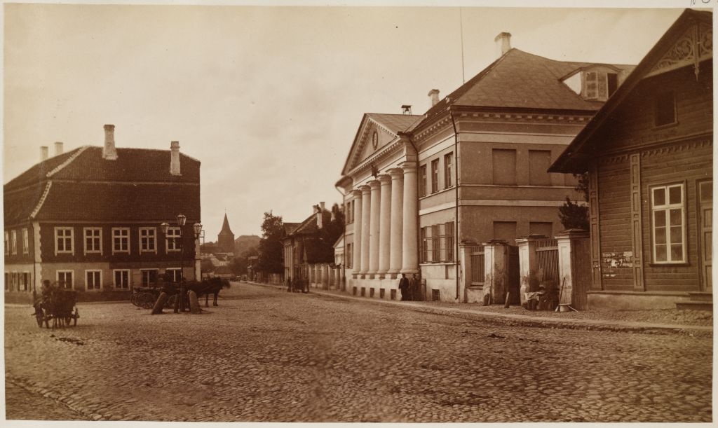 Tartu Veterinaaria Institute and Russian Street