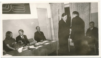 Foto. NSVL moodustamise 50. aastapäevale pühendatud Haapsalu STES tööveteranide õhtu Pullapääl, 1972  similar photo
