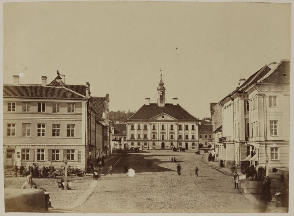 Tartu Raekoja Square and Raekoja by Kivisilla