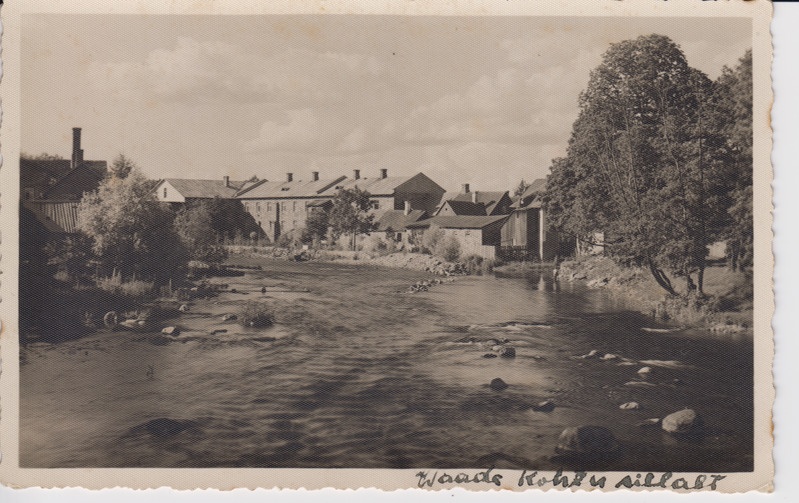 Põltsamaa jõe kärestik Suure ja Õpetaja silla vahel