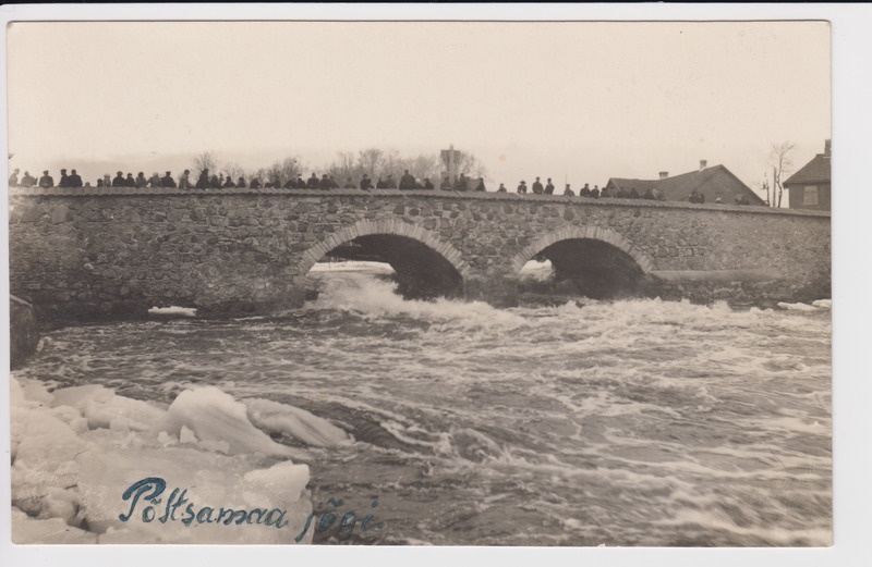 Põltsamaa Suur sild jäämineku ajal