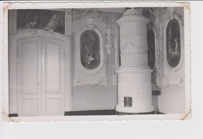 Põltsamaa lossi rokokoosaal  similar photo