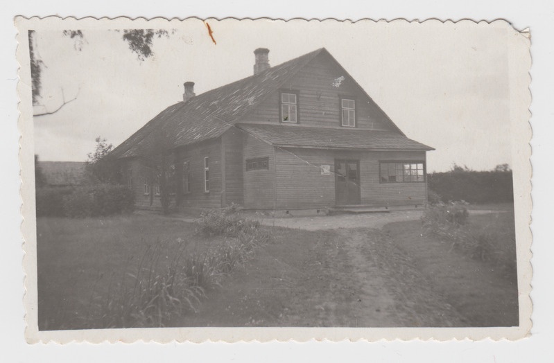 Umbusi vana koolimaja, Põltsamaa vald