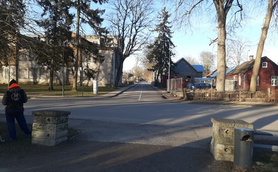 Kuressaare, Uus tänav, vaade Alle tänavalt rephoto