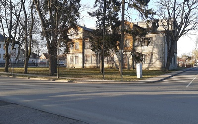 Kuressaare Allee 1, endine hotell Michelson ja Kuressaare Haigla polikliinik rephoto