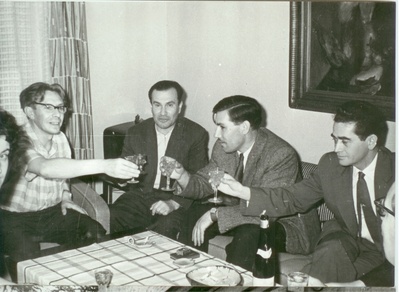 J. Smuul Ungari kirjanikega.  similar photo