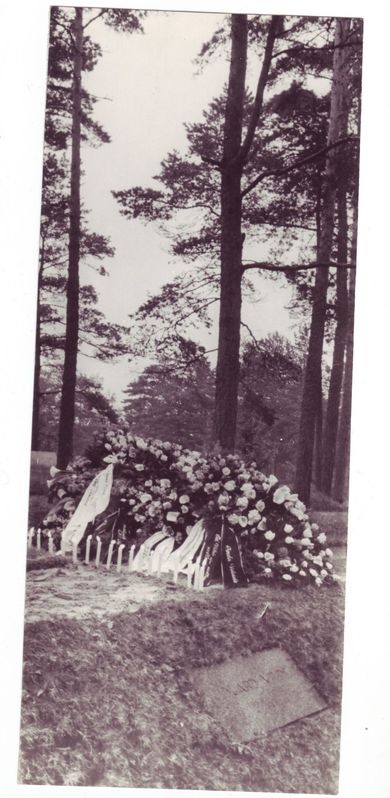 Linda Vilde haud Metsakalmistul, 1966