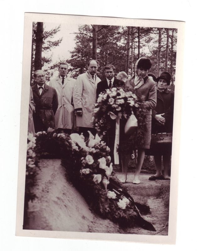 Linda Vilde haud Metsakalmistul, 1966