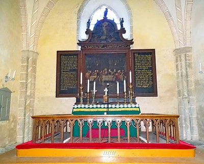 Kihelkonna kiriku kunstimälestis - altarisein-triptühhon maaliga "Püha õhtusöömaaeg". Kingitud 1591 (õli, puit) rephoto