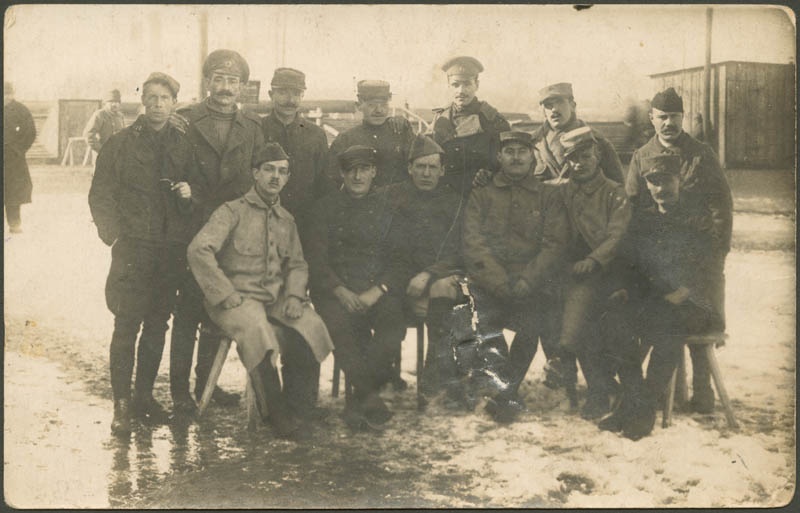 Vello Agori sõjavangidega