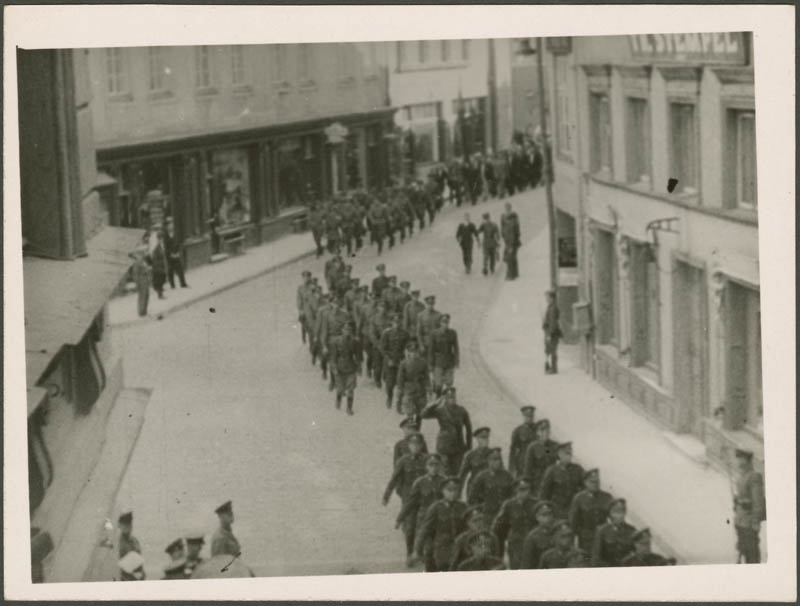 24. juulil 1940 toimunud rongkäik Tallinnas