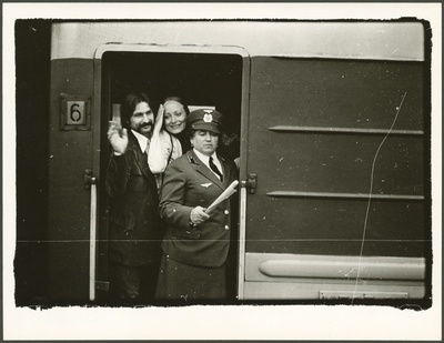 Vladimir Makarenko ja Vika Makarenko  similar photo