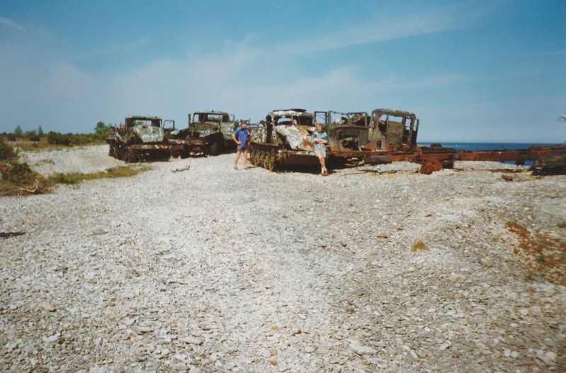 Soomusautod Suur-Pakril