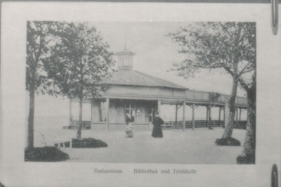 Vanu fotosid Haapsalust  similar photo