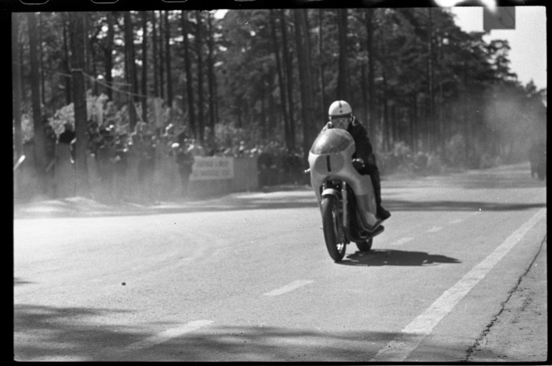 Kalevi Suursõit on the Pirita-Kose-Kloostrimetsa circular track. Motorcycle on the track. 1969 Kalev Suursõit. Jüri Randla.